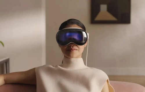 苹果又裁员了，库克寄予厚望的Vision Pro要凉了吗？