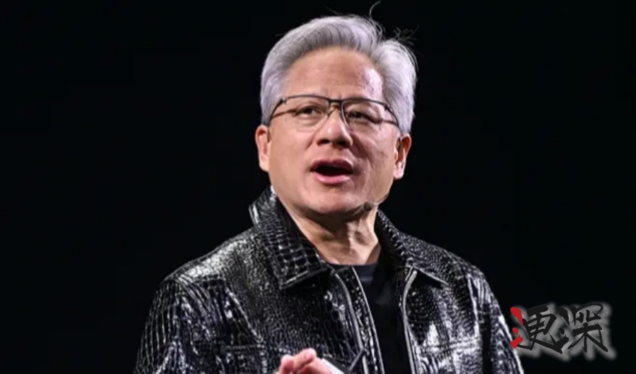 黄仁勋 加薪了，十年来首次！.jpg