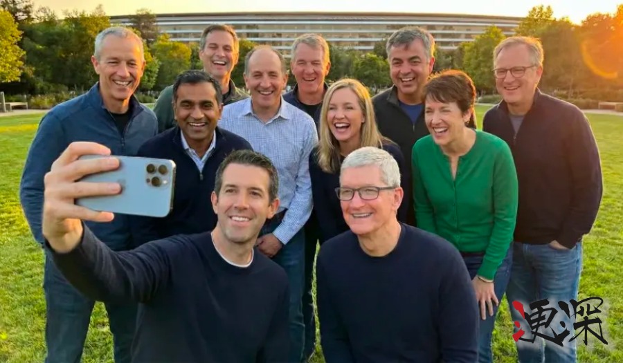 苹果 官宣换帅：库克 卸任CEO，特努斯 接任 -1.jpg